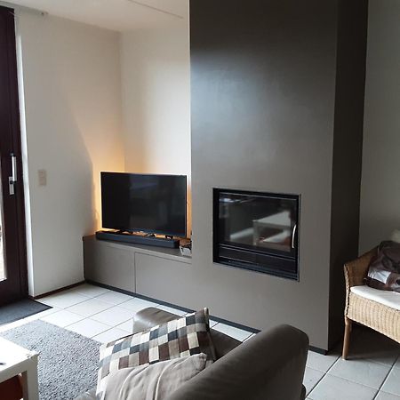 Heggerank 5B* Villa Nieuwvliet Buitenkant foto